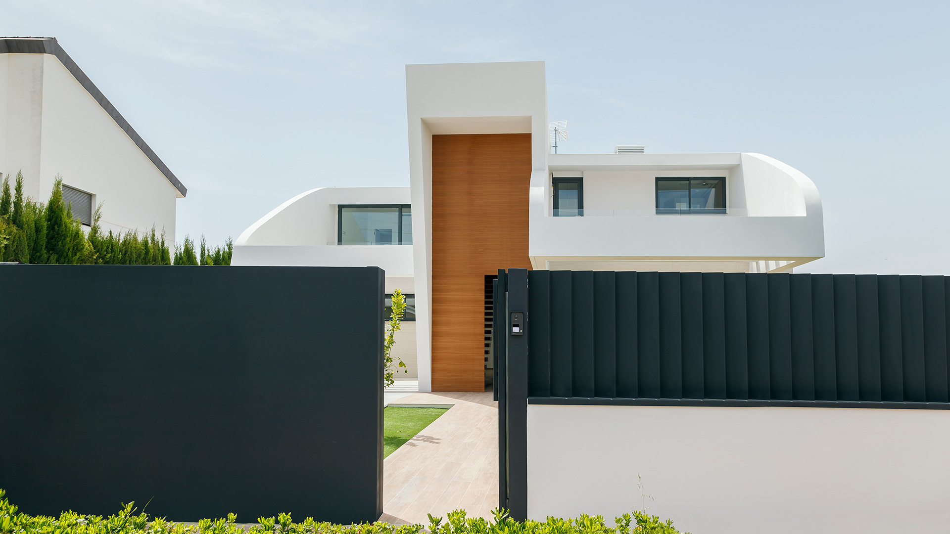 Vivienda unifamiliar en Valencia. ENE Construcción, constructora en España, RGB Arquitectos