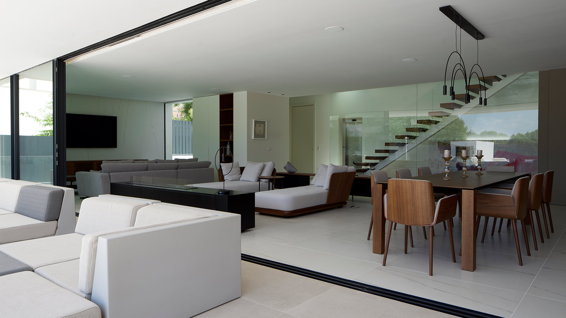 ENE Construcción, villa de lujo, vivienda unifamiliar en Valencia, España, RGB Arquitectos