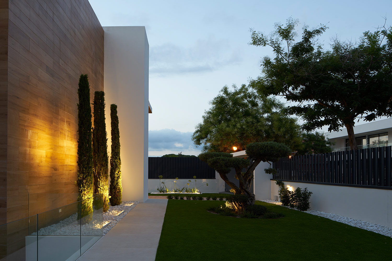 Estándares de calidad. Urbanización de parcela. ENE Construcción